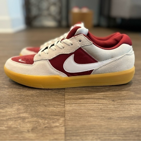 NIKE SB FORCE 58 TEAM RED/WHITE-SUMMIT WHITE sz 10.5